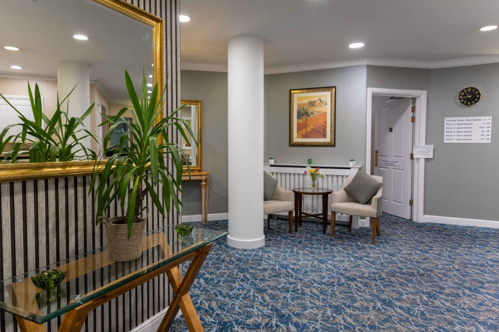 Melton Court EW Reception-07