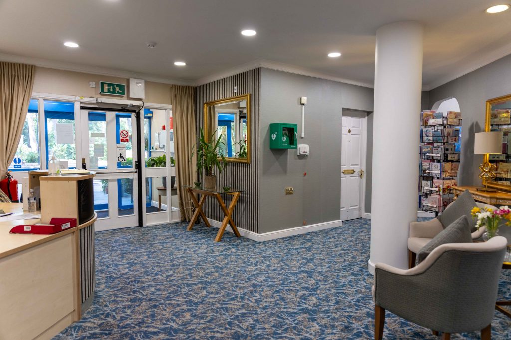 Melton Court EW Reception-08