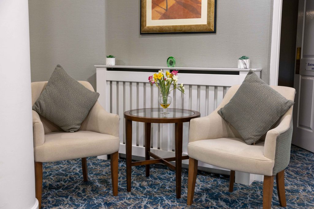 Melton Court EW Reception-09