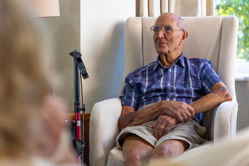 Melton Court East Wing Lounge-02