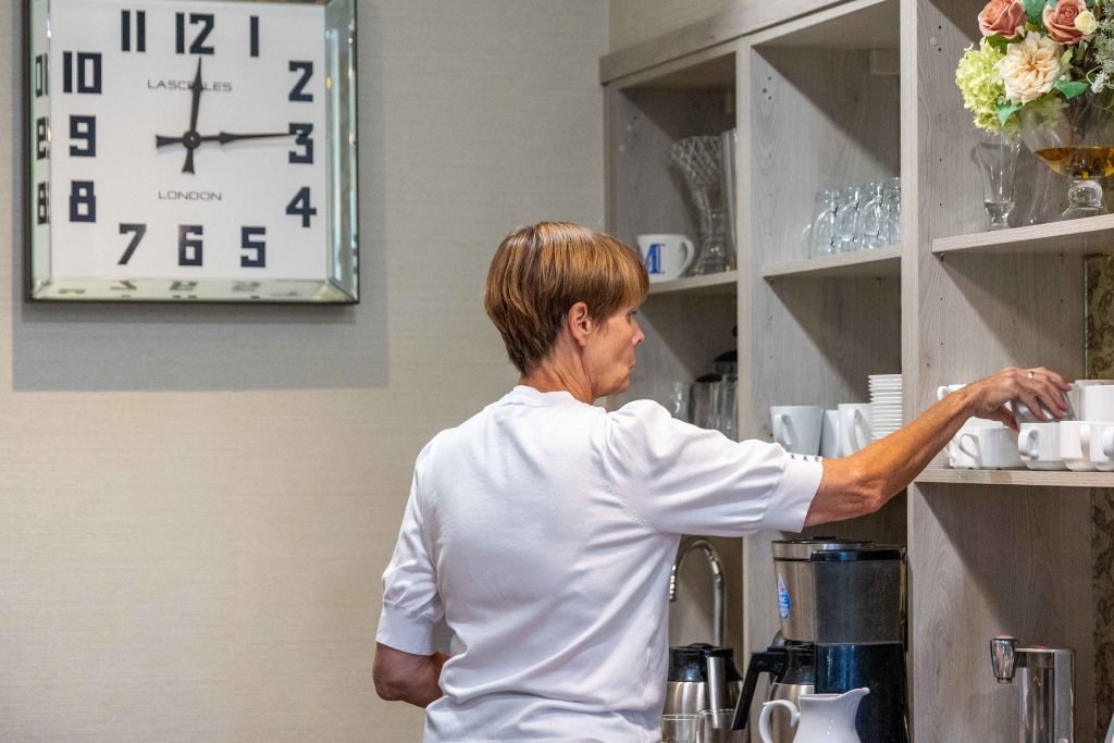 Melton Court East Wing Lounge-17