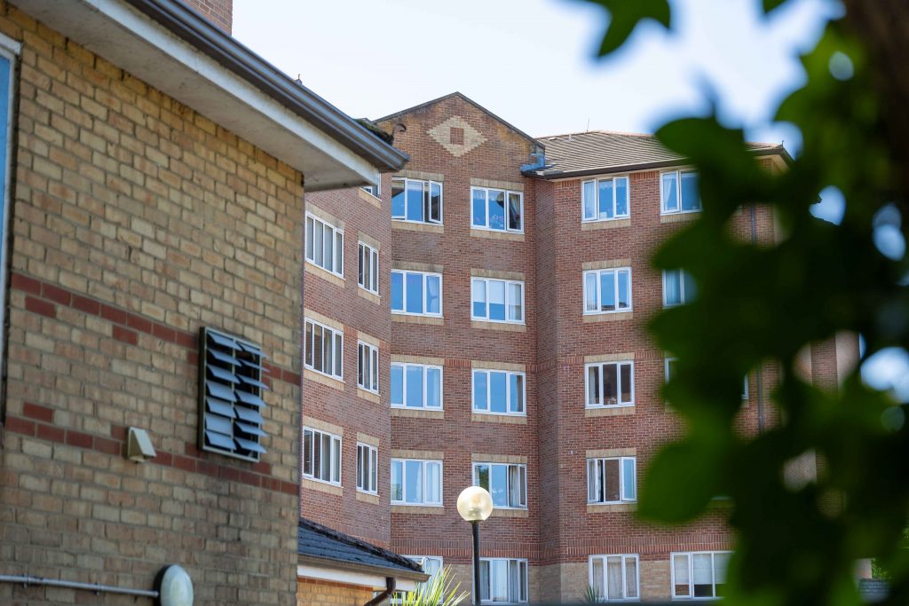 Melton Court Garden-02