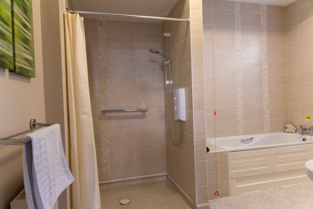 Melton Court Guest Suite-05