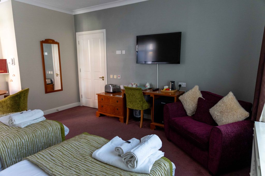 Melton Court Guest Suite-12