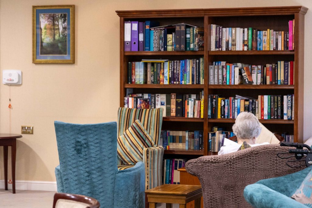 Melton Court WW Lounge Reception-04